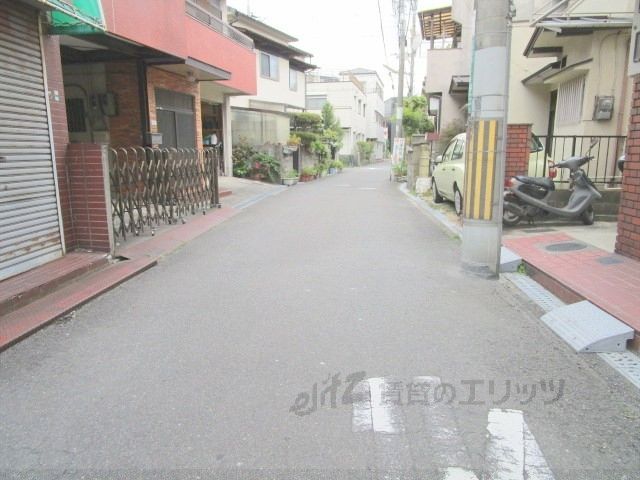 その他　前面道路