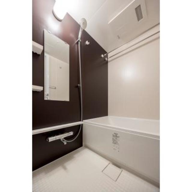 バス・シャワールーム　※写真は同タイプ住戸です。