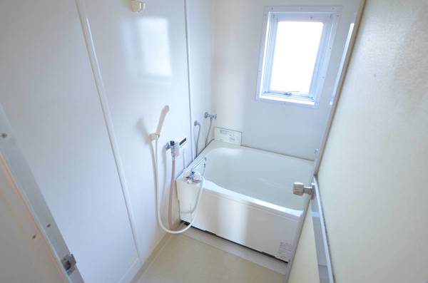 バス・シャワールーム　ビレッジハウスの同一物件・同一タイプの間取りの写真です