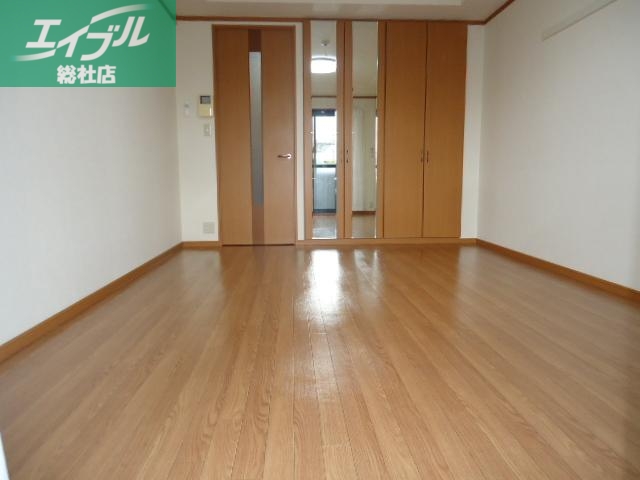 居室・リビング　洋室