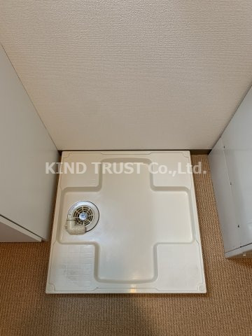 その他設備　室内洗濯機置き場です