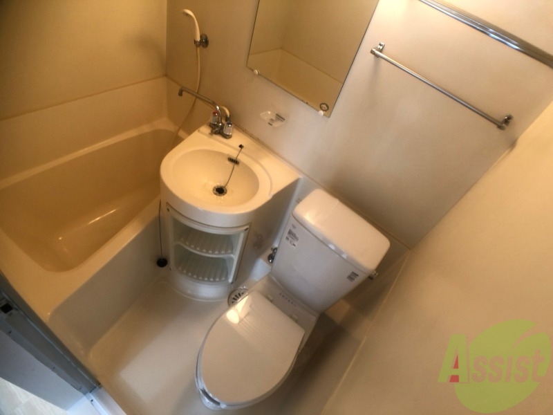 バス・シャワールーム　お風呂です。ゆっくりお風呂につかるのも体に良いですね～