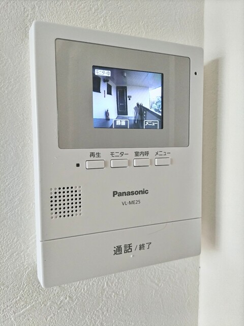 セキュリティ　★★ＴＶモニターホンで室内にいながら来客対応が出来ます★★