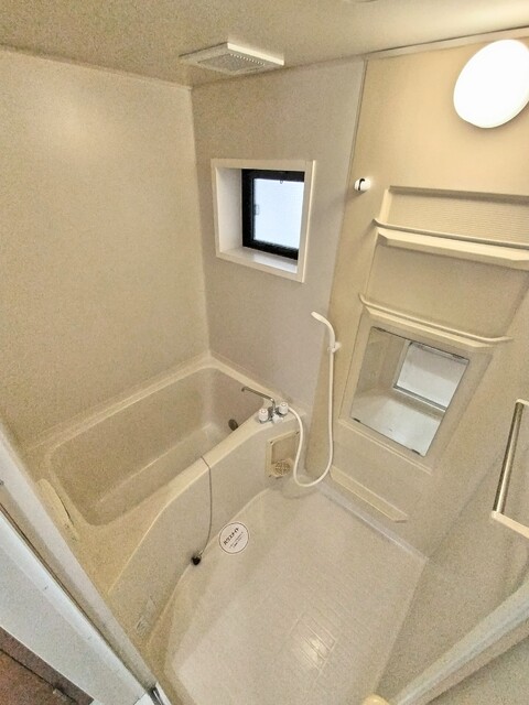 バス・シャワールーム　★★追焚付きバスルームです♪★★