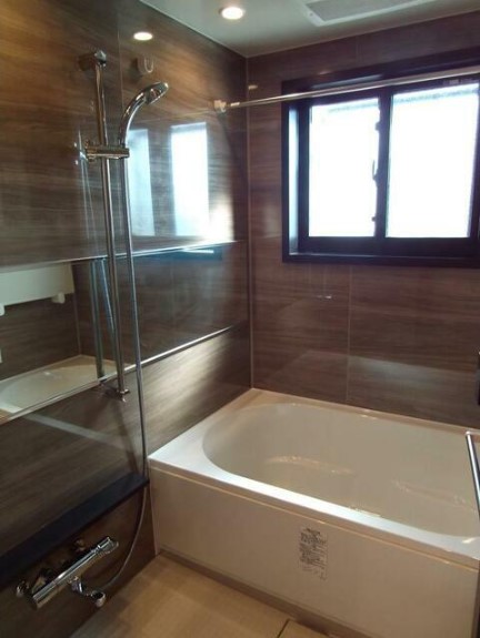 バス・シャワールーム　バス※別部屋参考写真