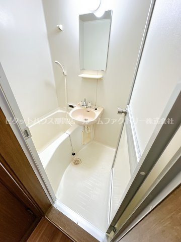 バス・シャワールーム　※同物件・同タイプの写真です