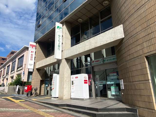 ドラックストア　ダイコクドラッグ　近鉄学園前駅前店（ドラッグストア）まで598m