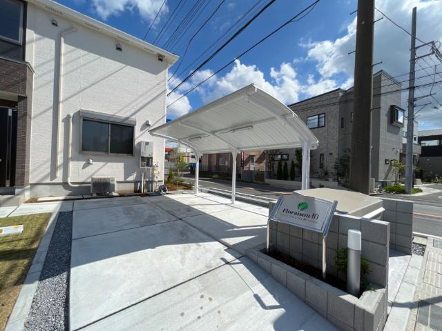 建物外観　外観写真（昼）