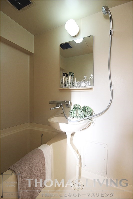 バス・シャワールーム　準備中の為、別号室のお写真を参照ください。