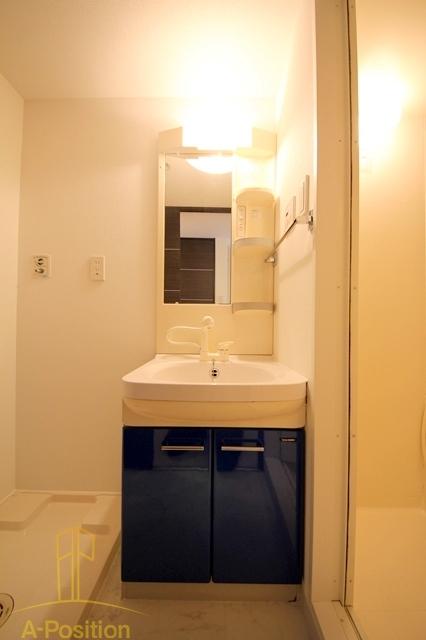 洗面設備　カスタリア新梅田