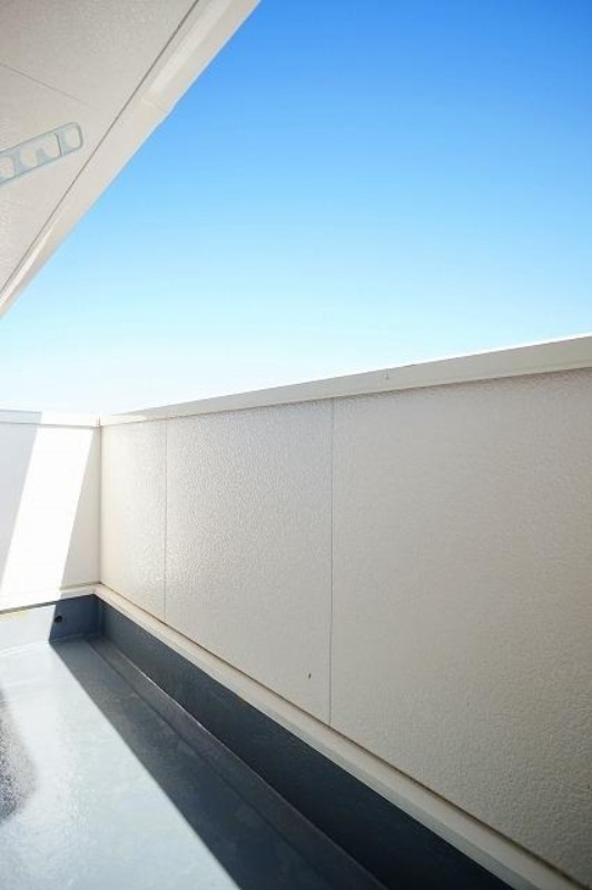 バルコニー　図面と現状に相違がある場合には現状を優先