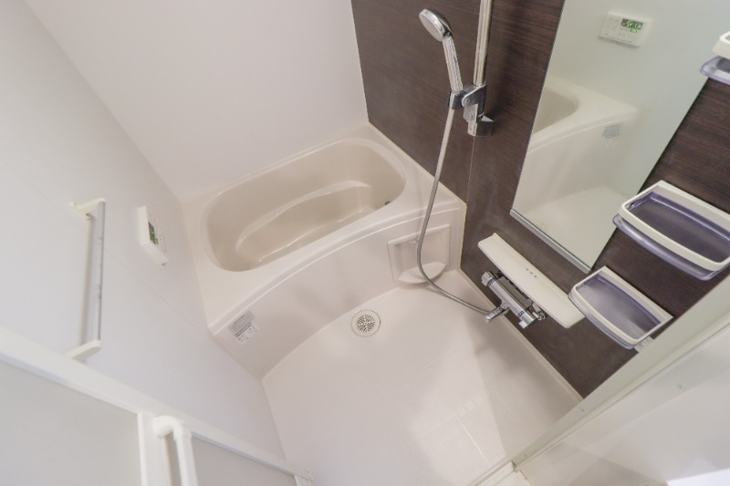 バス・シャワールーム　図面と現状に相違がある場合には現状を優先