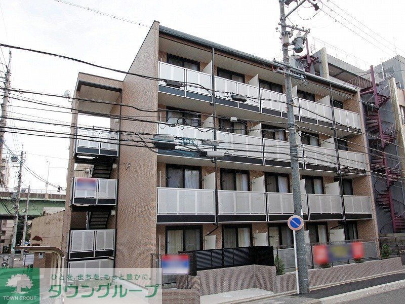レオパレス大井町の外観写真