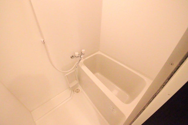 バス・シャワールーム　別部屋の写真です。※現状優先