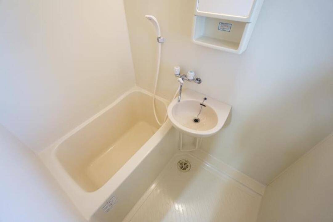バス・シャワールーム　浴室