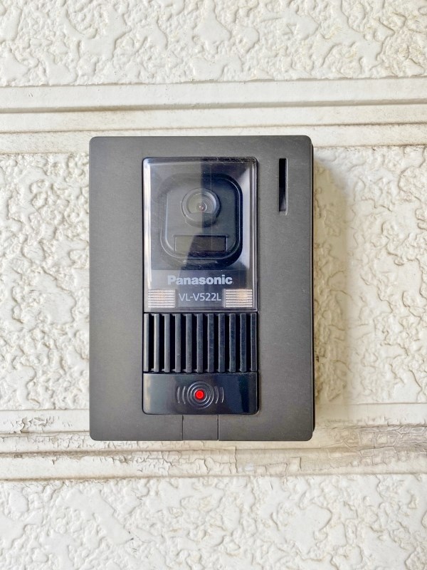 エントランス　★ピンポン★