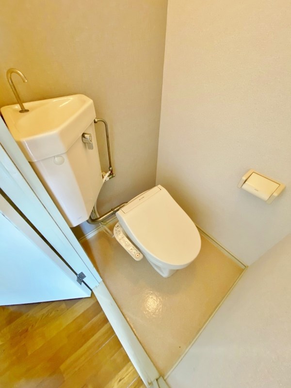 トイレ　★温水洗浄便座トイレ★
