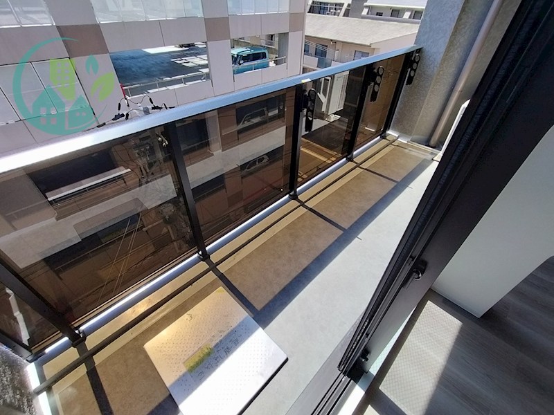 バルコニー　Live Flat 六甲桜口(ペット相談可、小型犬、猫）