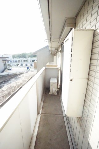 バルコニー　※同物件・同タイプの写真です。
