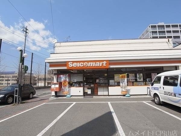コンビニ　セイコーマートたかだ店（コンビニ）まで500m