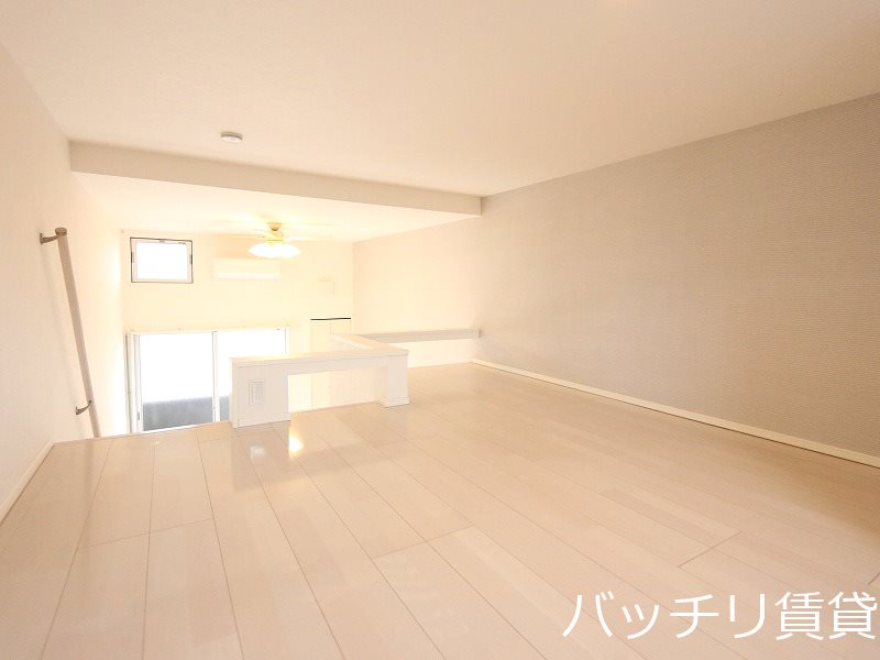 その他部屋・スペース　画像は別号室の為、現状優先となります。