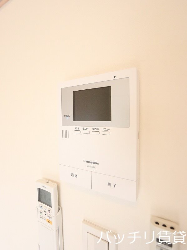 セキュリティ　画像は別号室の為、現状優先となります。