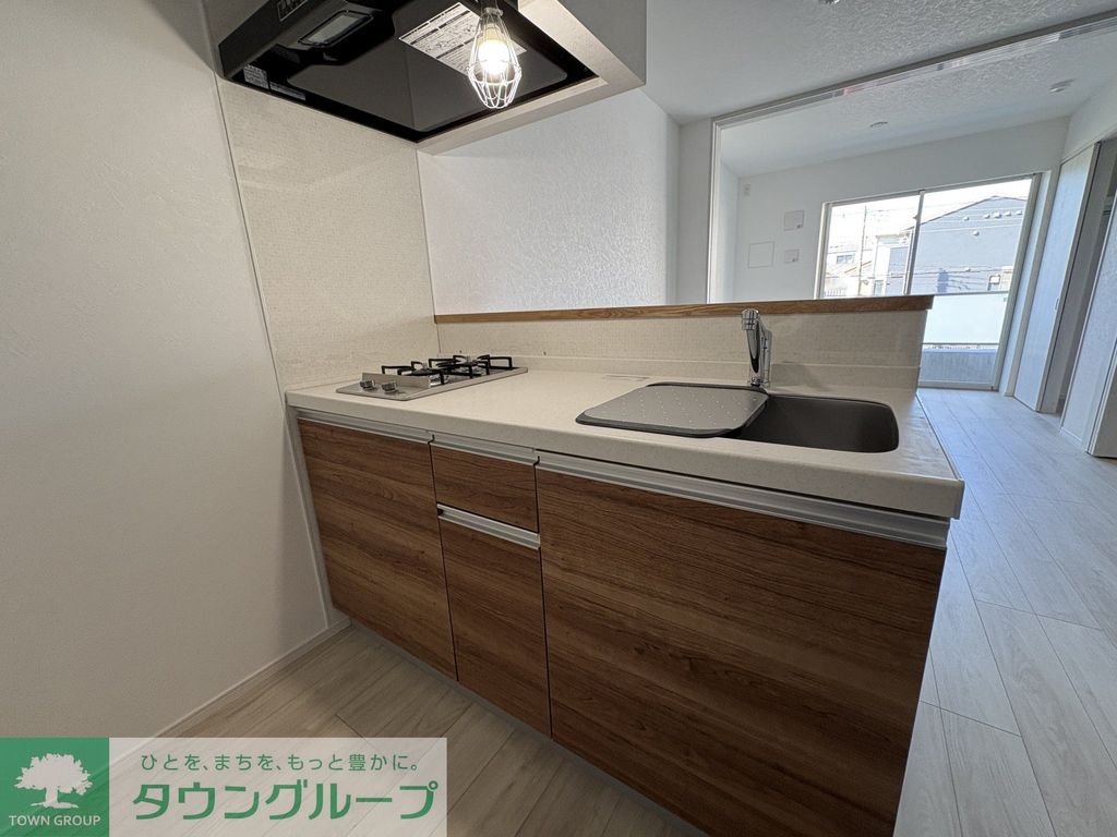 キッチン　別部屋参考写真です