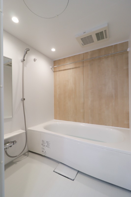 バス・シャワールーム　図面と現状に相違がある場合には現状を優先