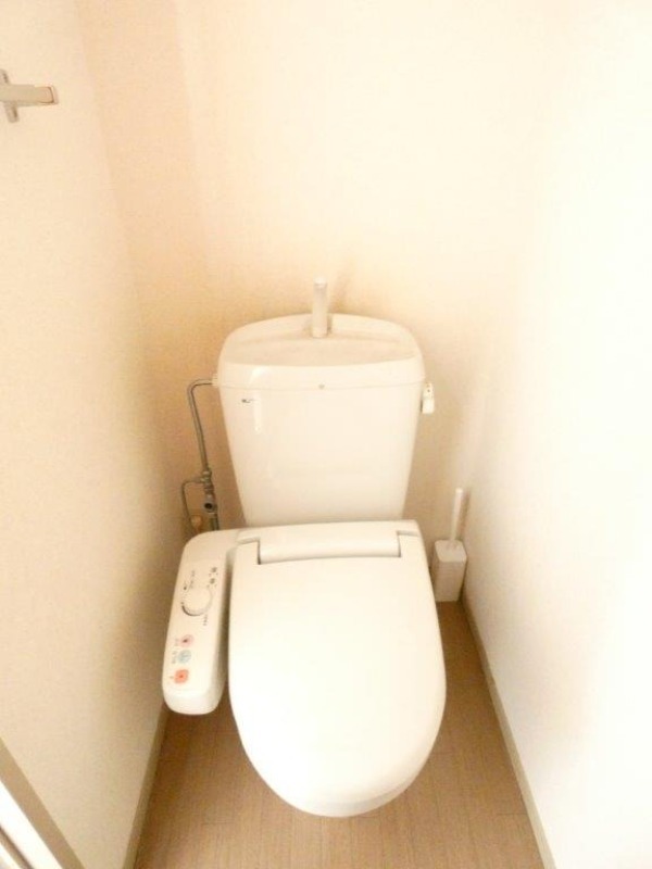 トイレ　図面と現状に相違がある場合には現状を優先