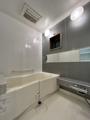 バス・シャワールーム　アーデンタワー新町　バスルーム