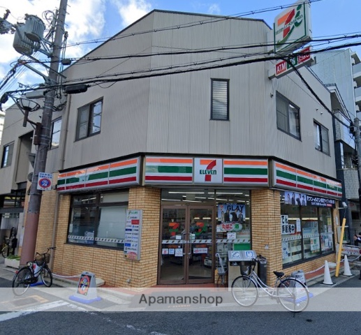 コンビニ　セブンイレブン（コンビニ）まで398m