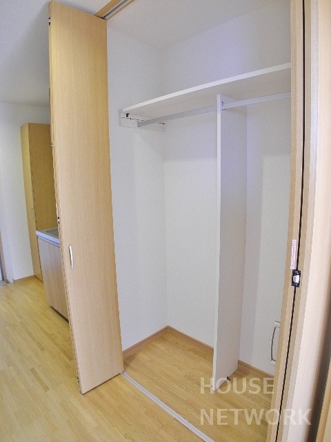 収納　南西位置角部屋が募集開始です