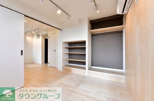 居室・リビング　タウンハウジング調布店まで♪