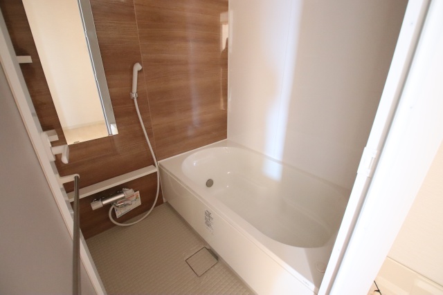 バス・シャワールーム　※別室の参考写真の為、現況優先です。