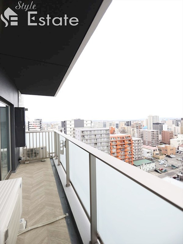 バルコニー　バルコニー