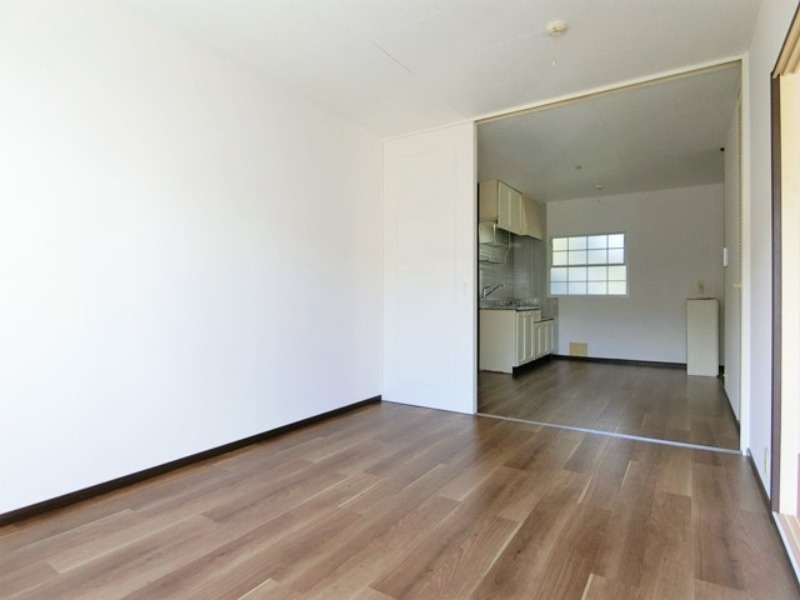 居室・リビング　図面と現状に相違がある場合には現状を優先