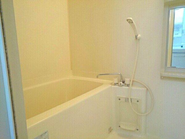 バス・シャワールーム　追い炊き付！