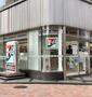 コンビニ　セブン－イレブン品川西五反田３丁目店（コンビニ）まで82m