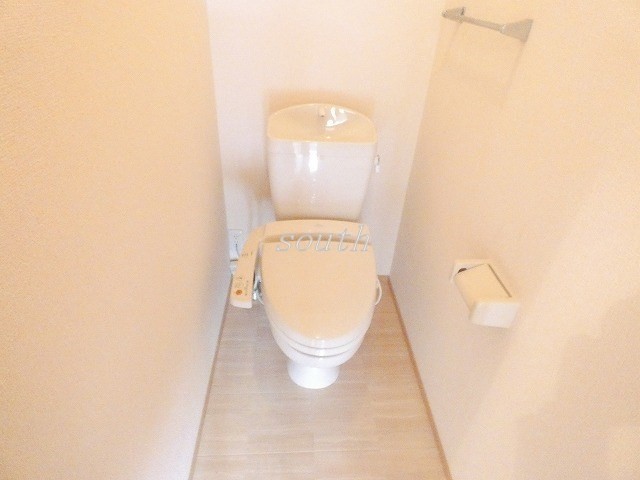 トイレ　ウォシュレット付きのトイレ