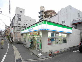 コンビニ　ファミリーマート長崎住吉店（コンビニ）まで396m