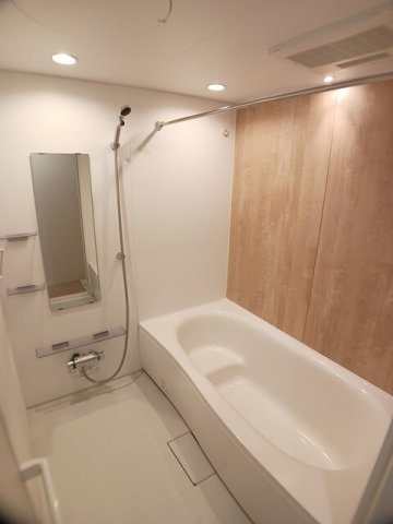 バス・シャワールーム　お風呂で日々の疲れを落としましょう