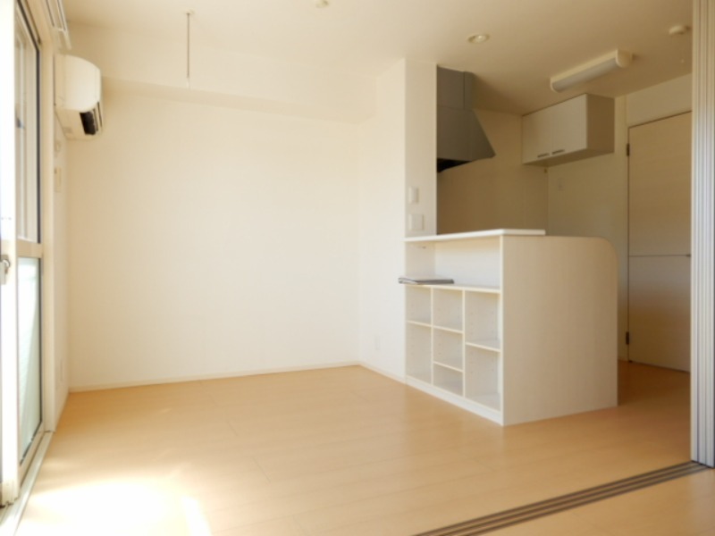 居室・リビング　図面と現状に相違がある場合には現状を優先