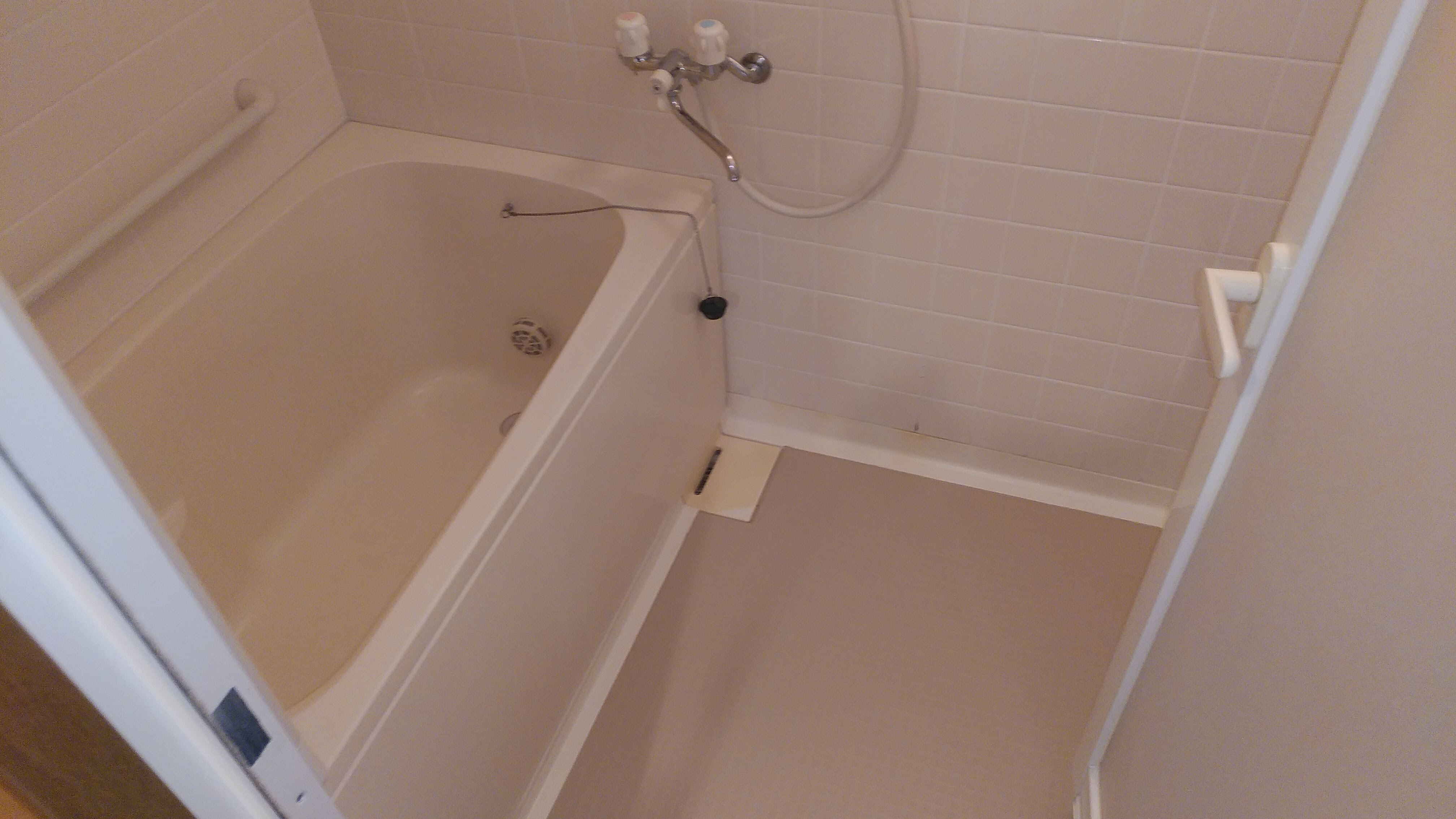 バス・シャワールーム　【参考】同建物内の別のお部屋の画像です