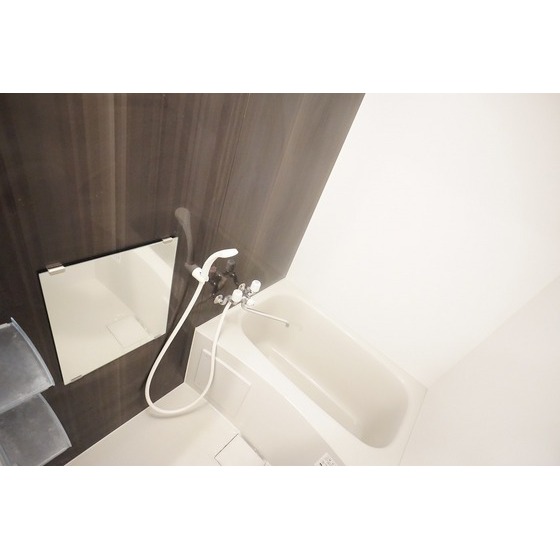 バス・シャワールーム　ゆったり浸かれる浴槽