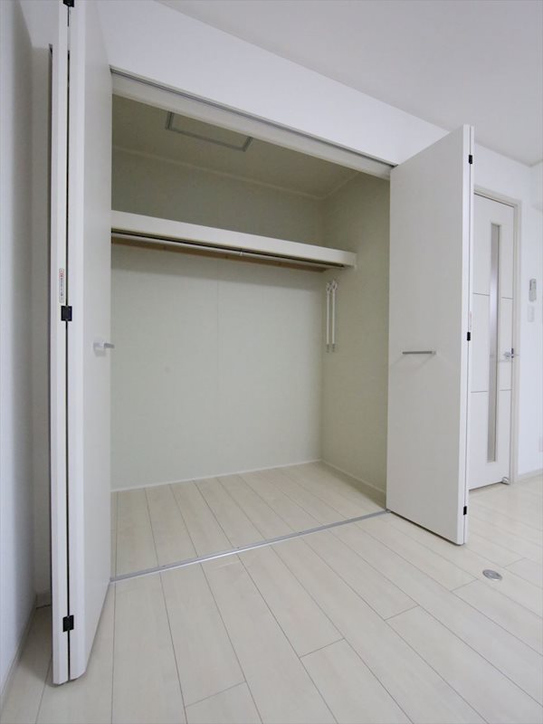 収納　クローゼット（収納充実してます）