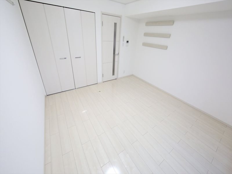 その他部屋・スペース　洋室8.1帖　クローゼット付（収納充実してます）