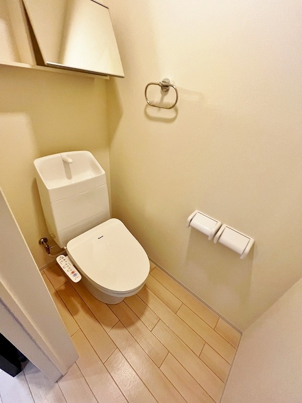 トイレ　★温水洗浄便座トイレ★