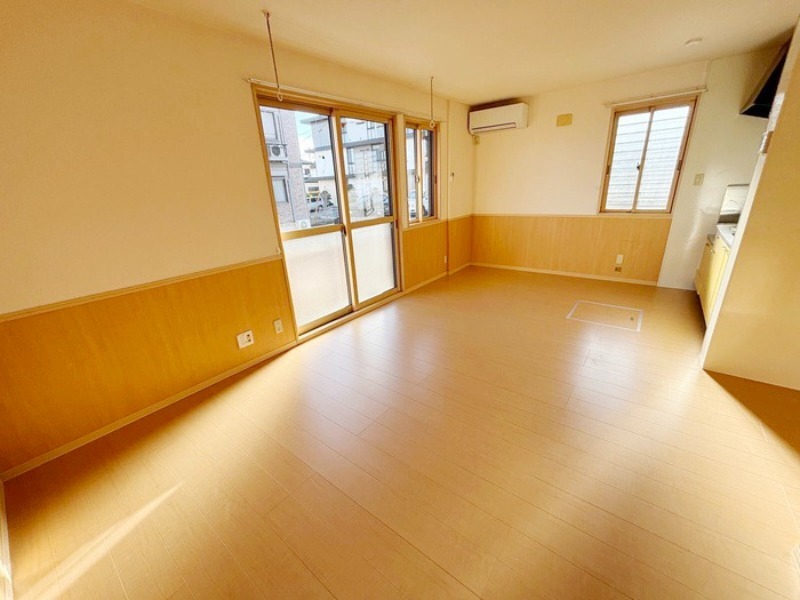 居室・リビング　図面と現状に相違がある場合には現状を優先