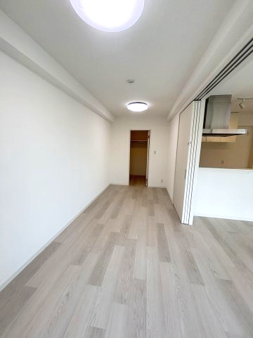 その他部屋・スペース　使い勝手のいい寝室です