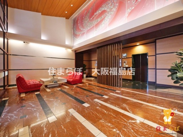 ロビー　「暮らしの設計図は、ここから始まります。」